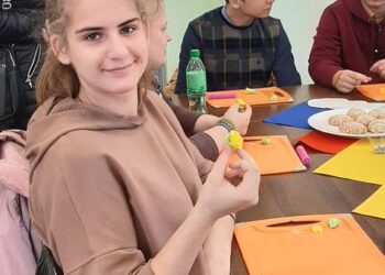 Шаг за Шагом